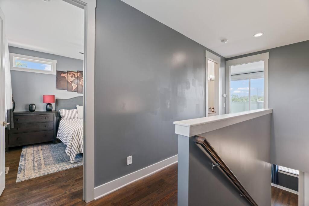 King Bed, Balcony, Covered Patio & Firepit! 8 Minutes From Broadway Nashville Buitenkant foto